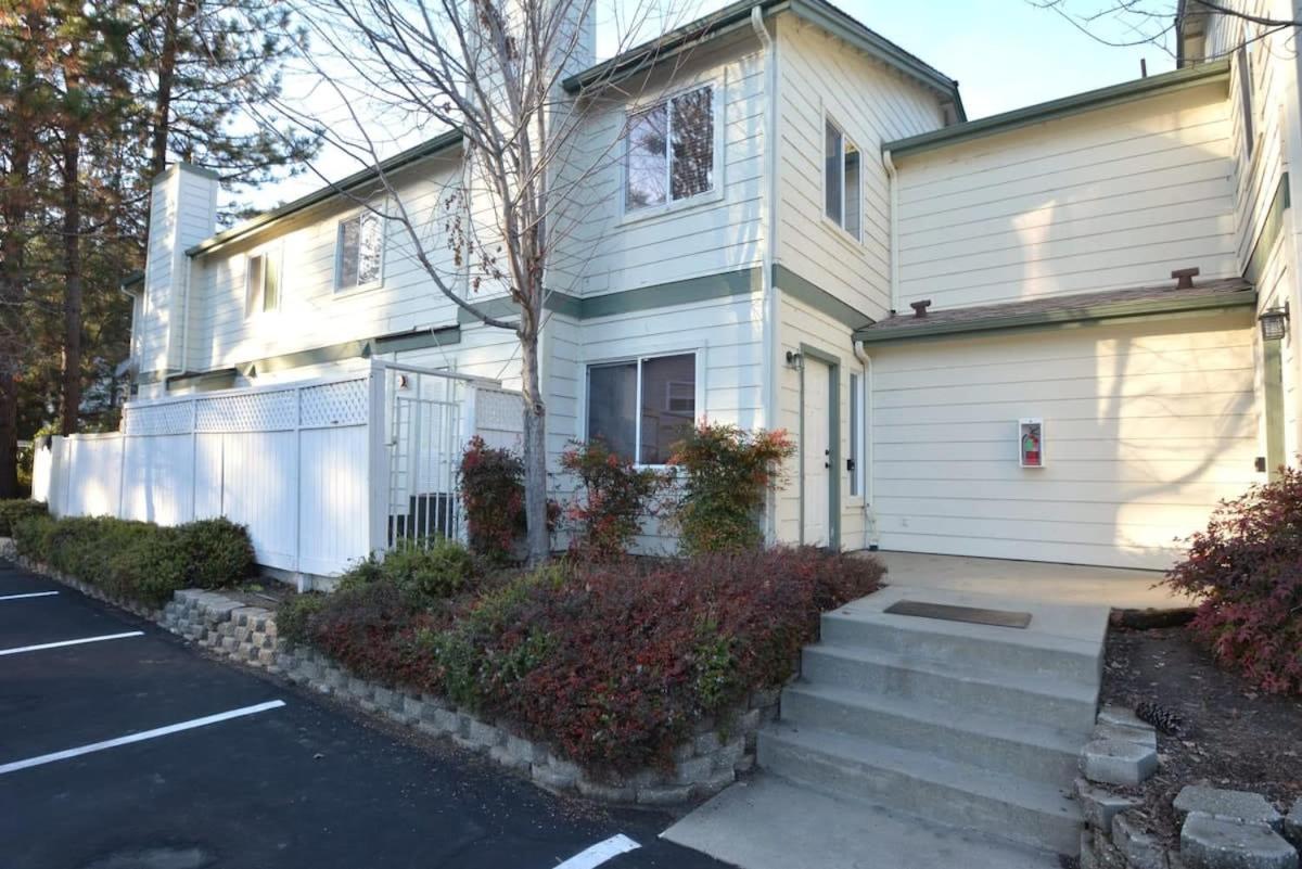 Cute Condo At Slide Creek Bass Lake Exterior photo